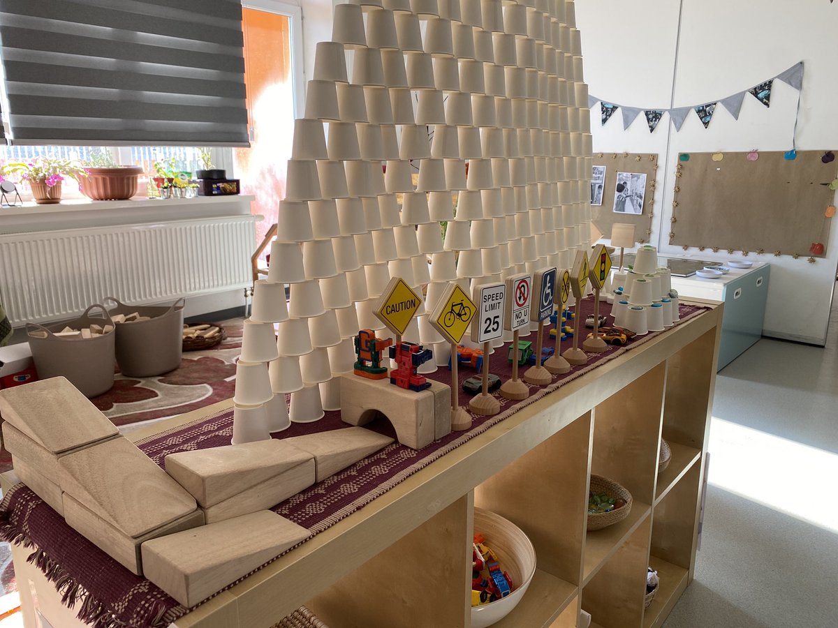 SoniahayesEY's tweet photo. Organizing photos and found these lovely reminders of the play from our last week of ‘real’ school in early November. #looseparts #creativity #play #isumng #eypyp https://t.co/4hOhaZvoVz