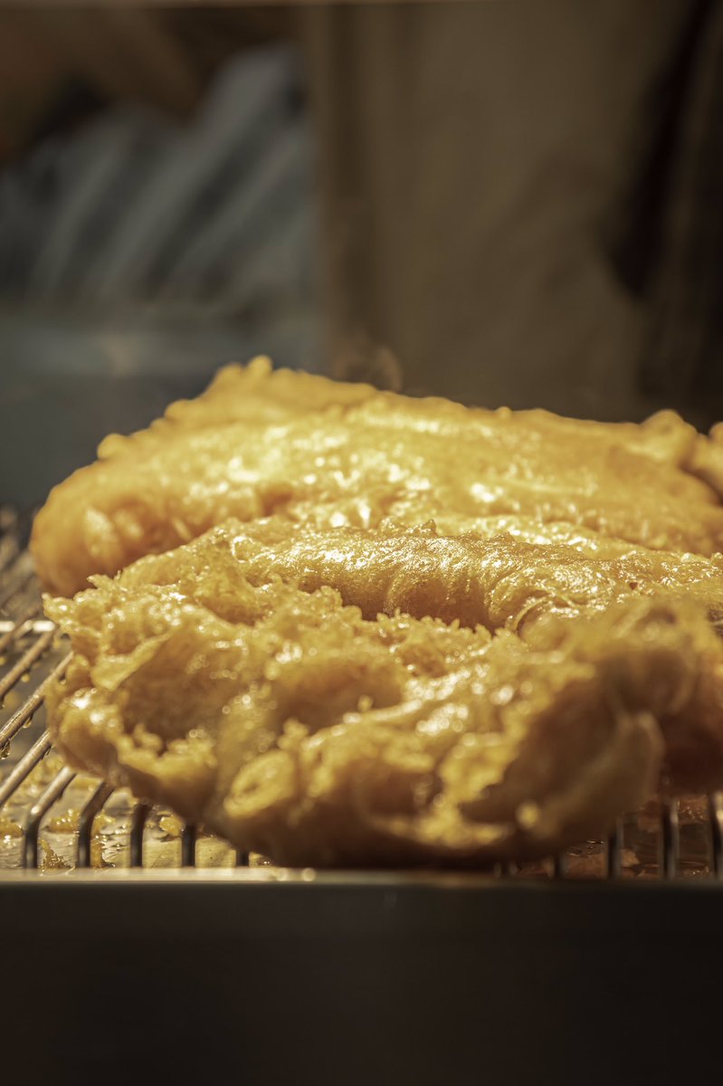 Today is a day for a fish supper! 
We’re STILL Open Mon-Sat 11.30-8 with daily specials fresh from our fishmongers! 
Call to preorder on 01373 831694, or walk in to order throughout the day 
whiterowfarm.co.uk/fish-chips
#takeaway #Frome #HomeFood