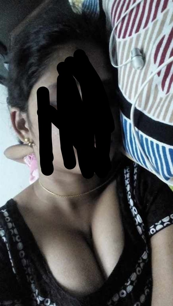 CouplePiriya's tweet photo. Fucking time https://t.co/TEs1PAArr1
