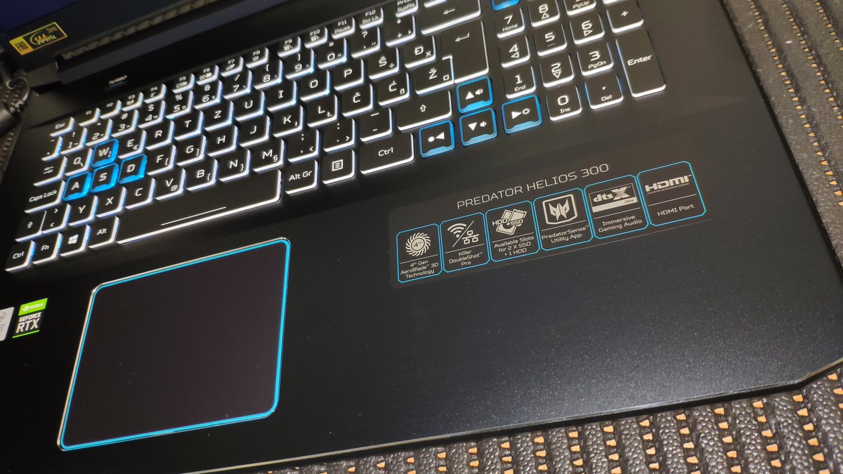 MAT3sp's tweet image. Acer Predator Helios 300 #laptop #gaming #powerlaptop #prenosnik