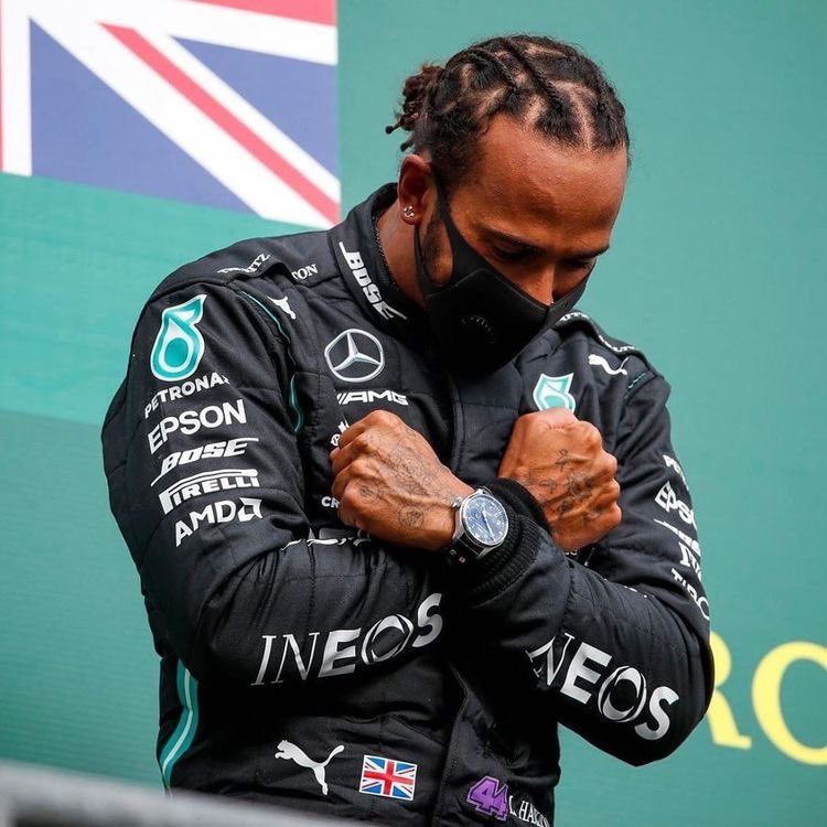 Happy birthday sir lewis hamilton!! 