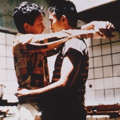 중화권영화 3대남남키스신: 1. 춘광사설의 장국영 양조위 2. 란위의 호군 유엽 3. 정고전가의 유덕화 주성치Translate post