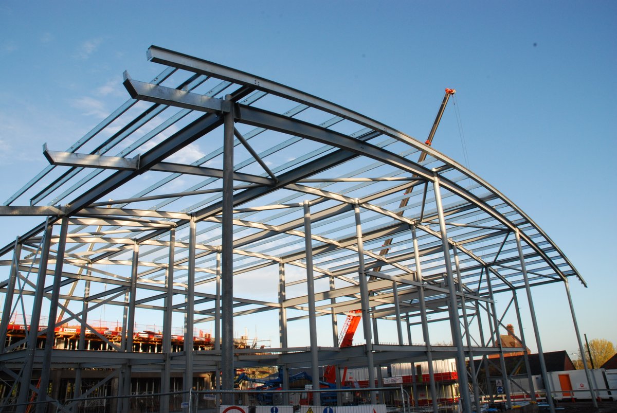 AngleRingCo's tweet image. In our first #ThrowBackThursday post of 2021, we're heading just up to the road to the Dudley Council Archives and a project we worked on in 2012

In total we curved around 20 tonnes of #UniversalBeam and 0.5 tonnes of #StandardHollowSection

ow.ly/99rz50D1v4d

#ColdRolling