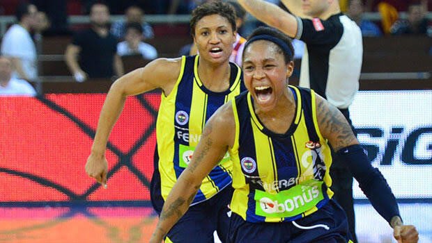 Bu parkelerden bir Cappie geçti. Happy Birthday Cappie Pondexter !  