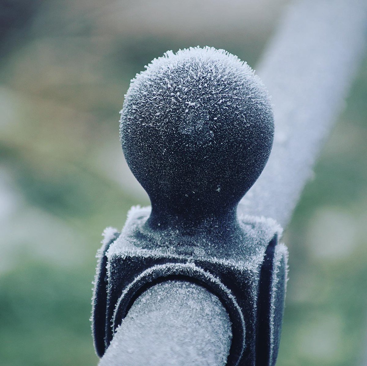 JohnLLNicholas's tweet photo. Misty and frosty around “the cut” earlier today ..... https://t.co/Vc5HppnyUu