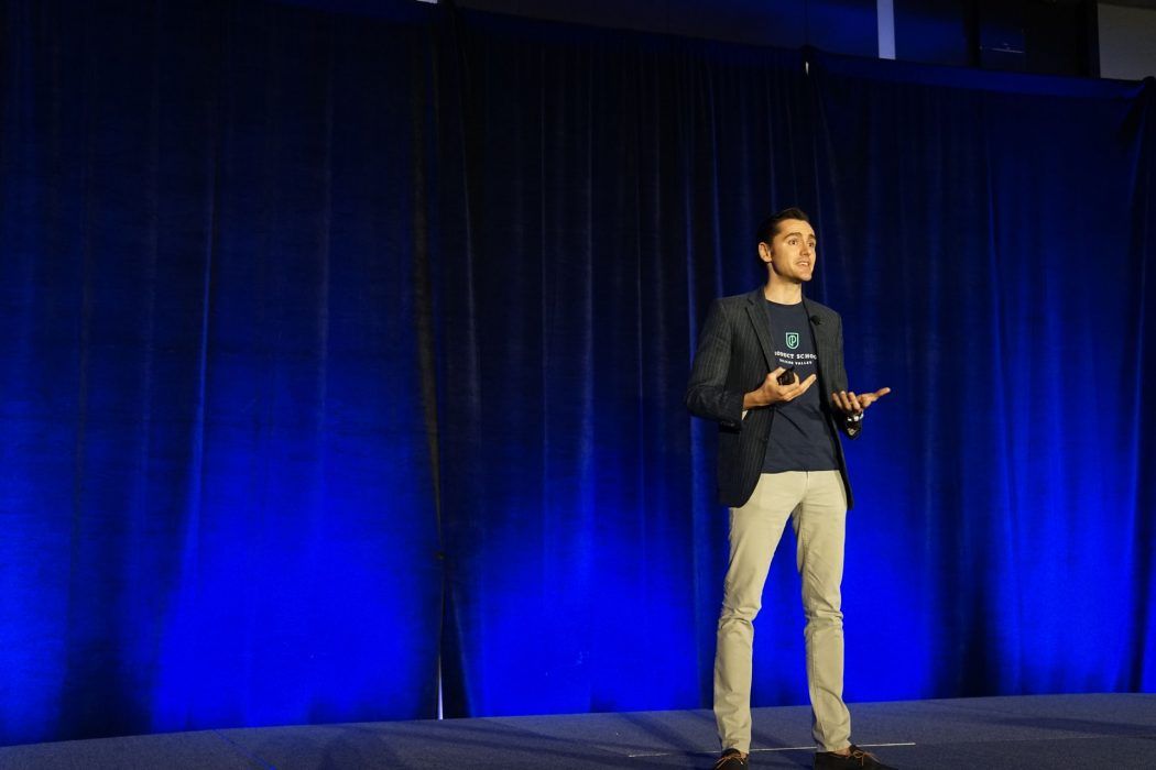 LeanB2B's tweet photo. Pilots over pitches: how to accelerate growth through corporate-startup collaboration: https://t.co/bdCZgB91FT  //  I'm a big fan of this model for corporate-startup collaboration.

#leanb2b https://t.co/DWJzS4uxU8