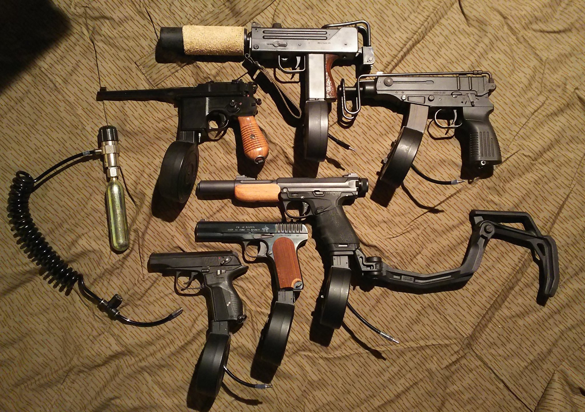 AK47東京マルイ外装パーツ改造ドラムマガジン 東京マルイ ツインドラム