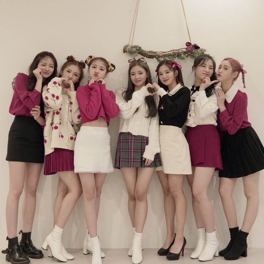 orbitgirls's tweet photo. TRI•BE (@tribe_2021) is a 7 member girlgroup under TR entertainment.
they are due to debut in february 2021!
they were previously known as #TRI_ANGLE and #LIONGIRLS predebut https://t.co/r1RHHyNzKS