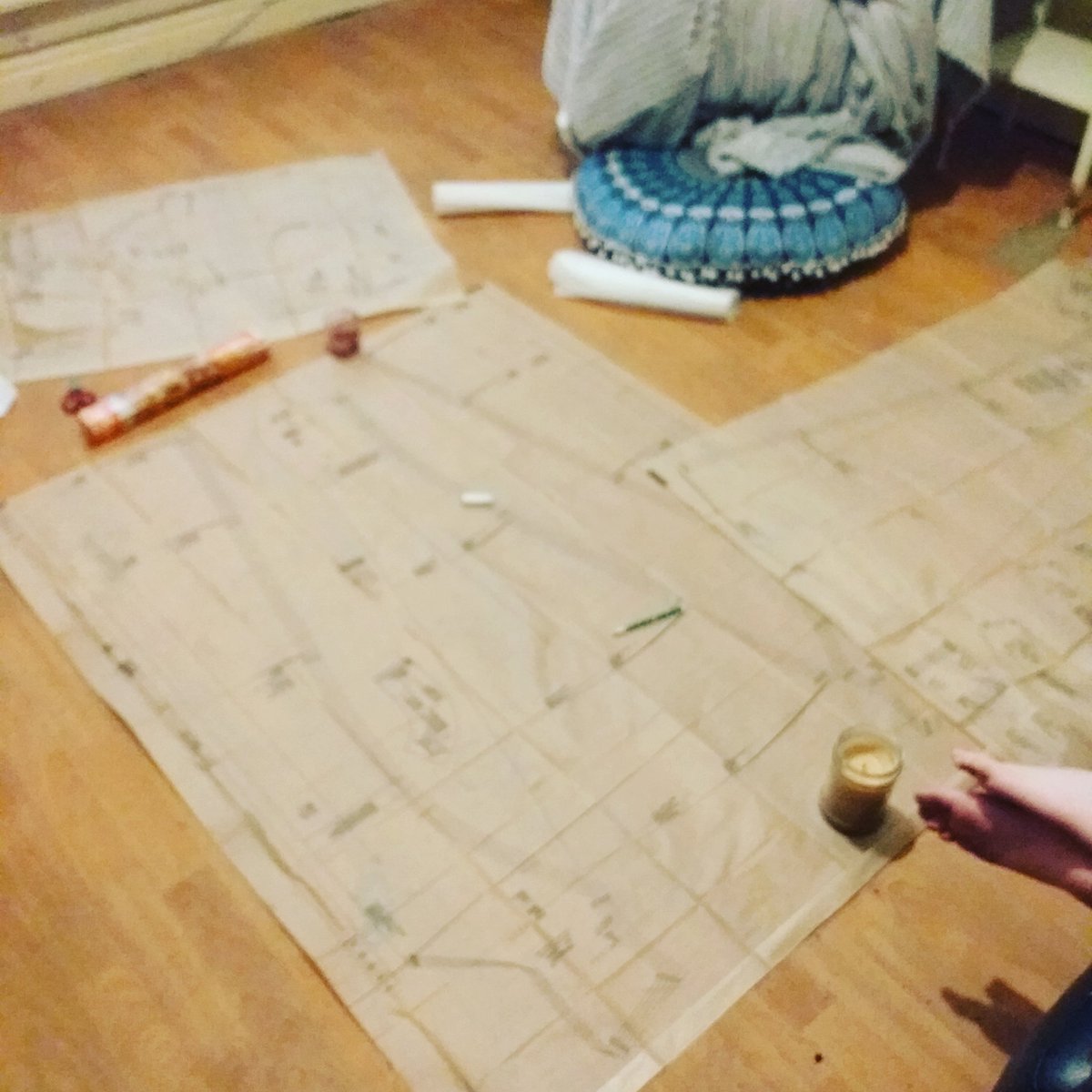 ophelia_eternal's tweet image. I didn't want to ruin the original pattern if I cut the wrong size 😕. 
So I killed my back &amp;amp; knees for the day tracing it. 🤷🏻‍♀️. 
No mock up today, I might be able to put something together at some point tomorrow.  #diysewing #achingbones