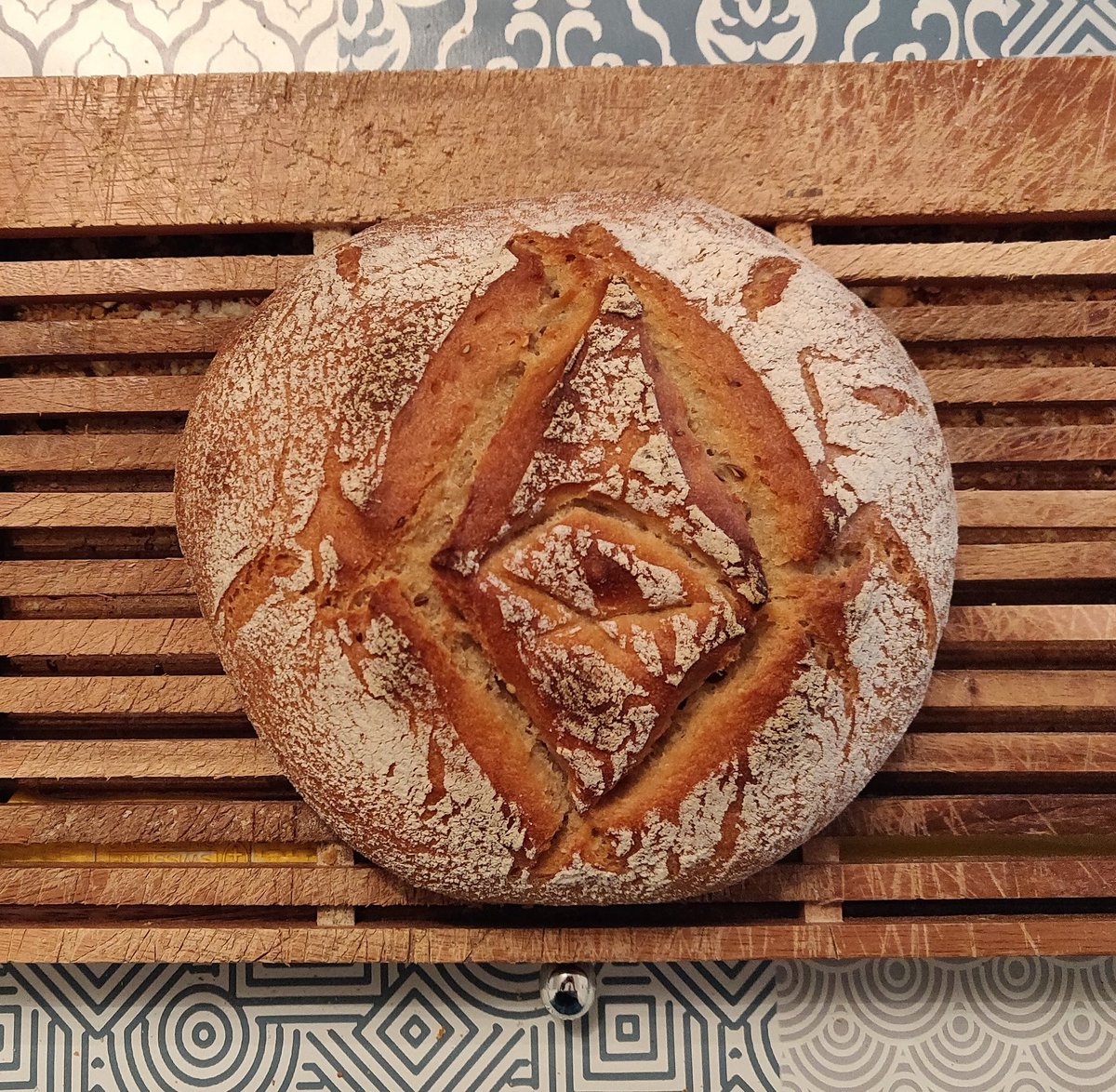 greweb's tweet photo. This is not a shader, not a plot neither.
#Ethereum bread. 🤯1000€
#creativebaker https://t.co/JCaTfYrveq