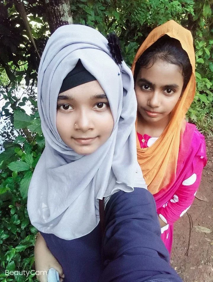 MdShaki17876775's tweet photo. #_me and koliza❤ https://t.co/z9w2YEYzUQ