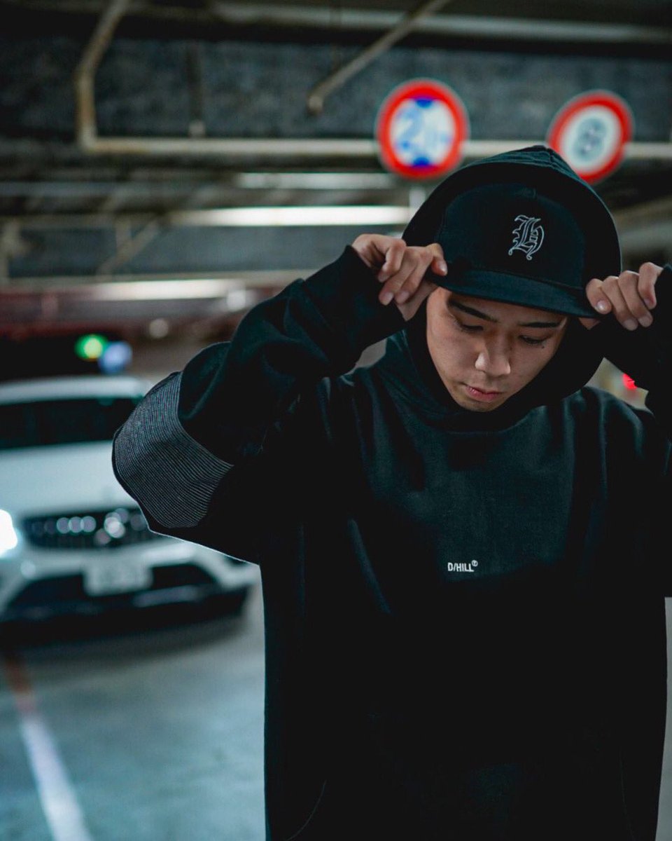 BASE_lhp's tweet photo. D/HILL
.
 “LOGO” Snapback Cap
¥11.000+tax
.
Black “HOLLYWOOD” Pull-Over Hoodie
¥24.000+tax
.
.
.
#dhill #baselhp https://t.co/GgTNBdVCJ8