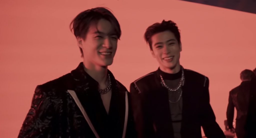 พวกมีตายิ้ม แก้มตุ้บ ขี้โกงทุกคน