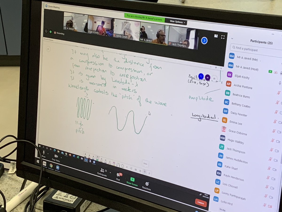 HymersHead's tweet image. It’s three screens, a visualiser and writing tablet for Mr Javed’s Year Physics lesson this morning ⁦@Hymers_College⁩. #remotelearning #inspiringteaching