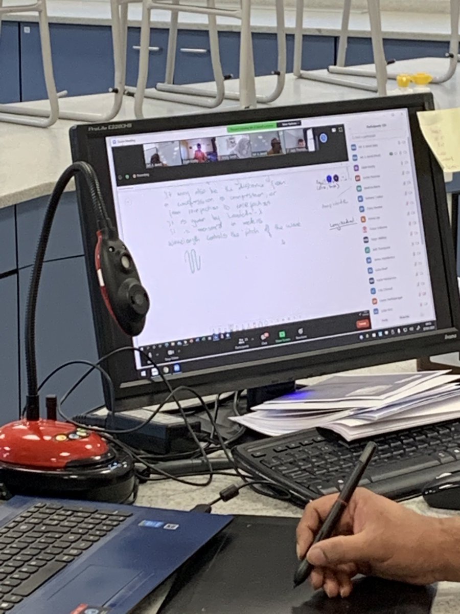 HymersHead's tweet image. It’s three screens, a visualiser and writing tablet for Mr Javed’s Year Physics lesson this morning ⁦@Hymers_College⁩. #remotelearning #inspiringteaching