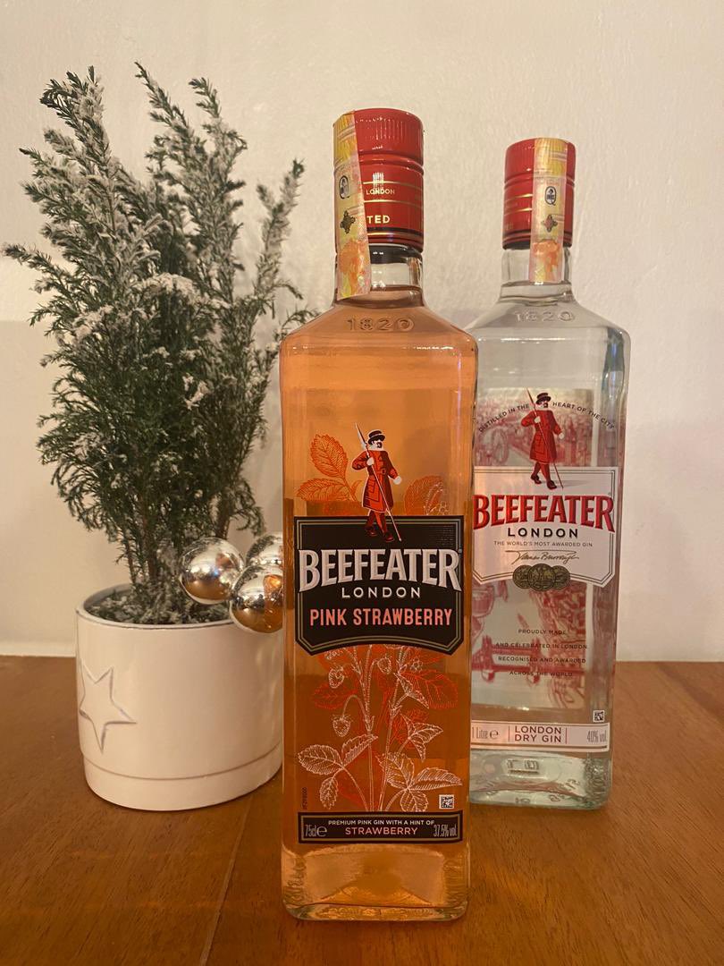 PeppermintKLA's tweet photo. In this house, weekends start on Thursday. 😉
#PeppermintShop https://t.co/AHe9CwbYrg