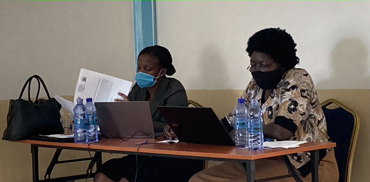 Olokotum's tweet photo. We @nafirri are at our sister institute #Bulindi ZARDI of @narouganda validating the results of CAS of #Lake #Albert (Uganda). Catches have increased but due to an increase in the Catch Per Unit Effort (#CPUE) e.g. panels increased from 4-7 to 14-20 panels. https://t.co/ZWbCwRsxpy
