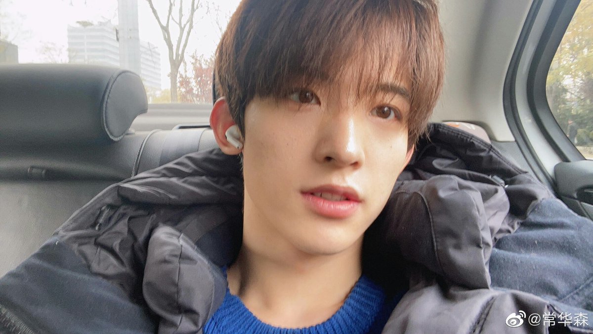 Forhuasen's tweet photo. 常华森 (Chang Huasen)

Birthday: 1997.09.06
Height: 185cm
Hometown : Shandong
Company : Huayi Haohan Film &amp; Television
Fandom Name : Peanut 
- Studied in Hangzhou Dianzi University

Weibo : https://t.co/V2HgAjta7T

#青春有你3 #常华森 #ChangHuaSen #YouthWithYou3 https://t.co/JwDVXsHfIT