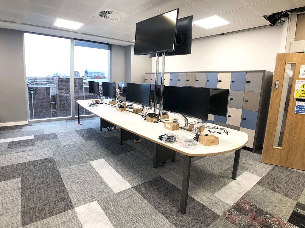 _Staverton_'s tweet photo. Our brand promise is all about enabling our clients to achieve their #designvision through our sleek and #customisable product offering. Here's a sneak-peek of a recent install where #collaboration between the client and Staverton resulted in these striking and functional desks🥂 https://t.co/QMTYNspwpZ