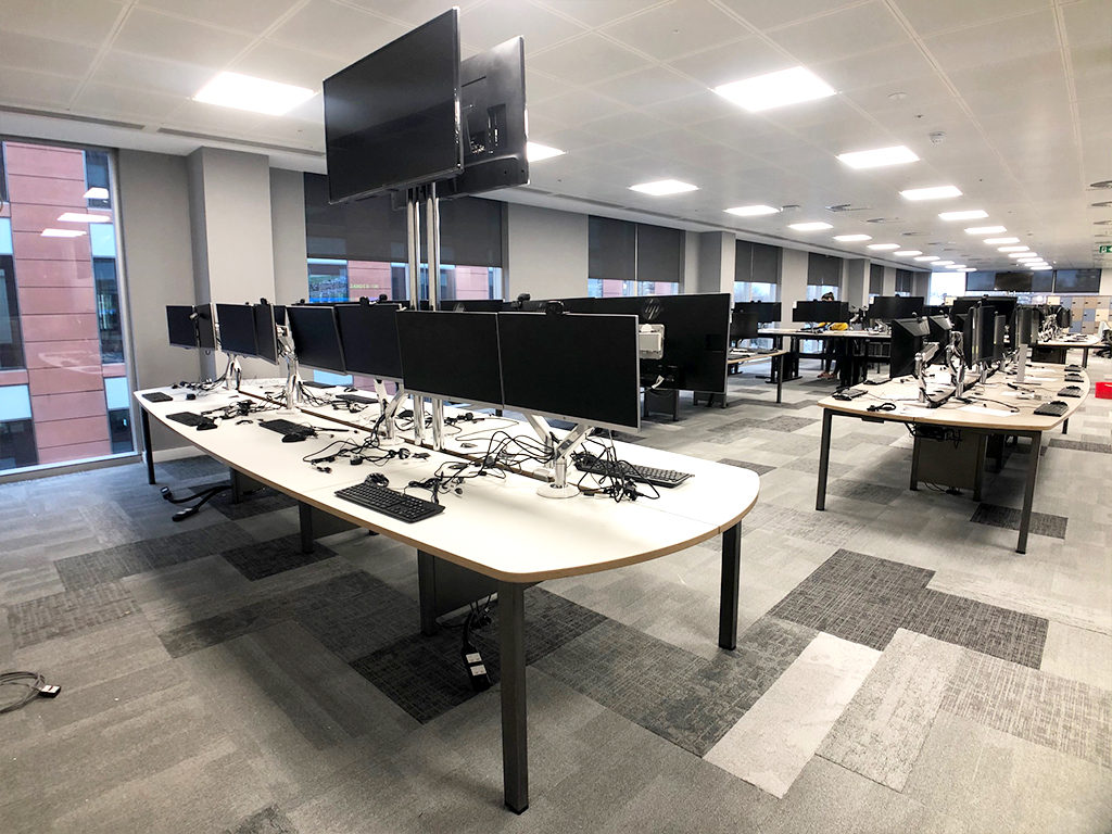 _Staverton_'s tweet photo. Our brand promise is all about enabling our clients to achieve their #designvision through our sleek and #customisable product offering. Here's a sneak-peek of a recent install where #collaboration between the client and Staverton resulted in these striking and functional desks🥂 https://t.co/QMTYNspwpZ