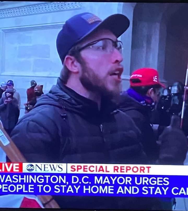 BeWarmers's tweet photo. Sergio Ramos protesting on Capitol Hill yesterday trying to get a new contract from Real Madrid... https://t.co/a0cmnkxHE1