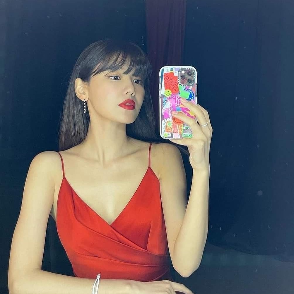 Rain14211134's tweet photo. Soo Young looking like a dReAm ❤️ #FUTUREPHONE
🛒 https://t.co/dvWqaqPhJU https://t.co/ibCBYG5tpc