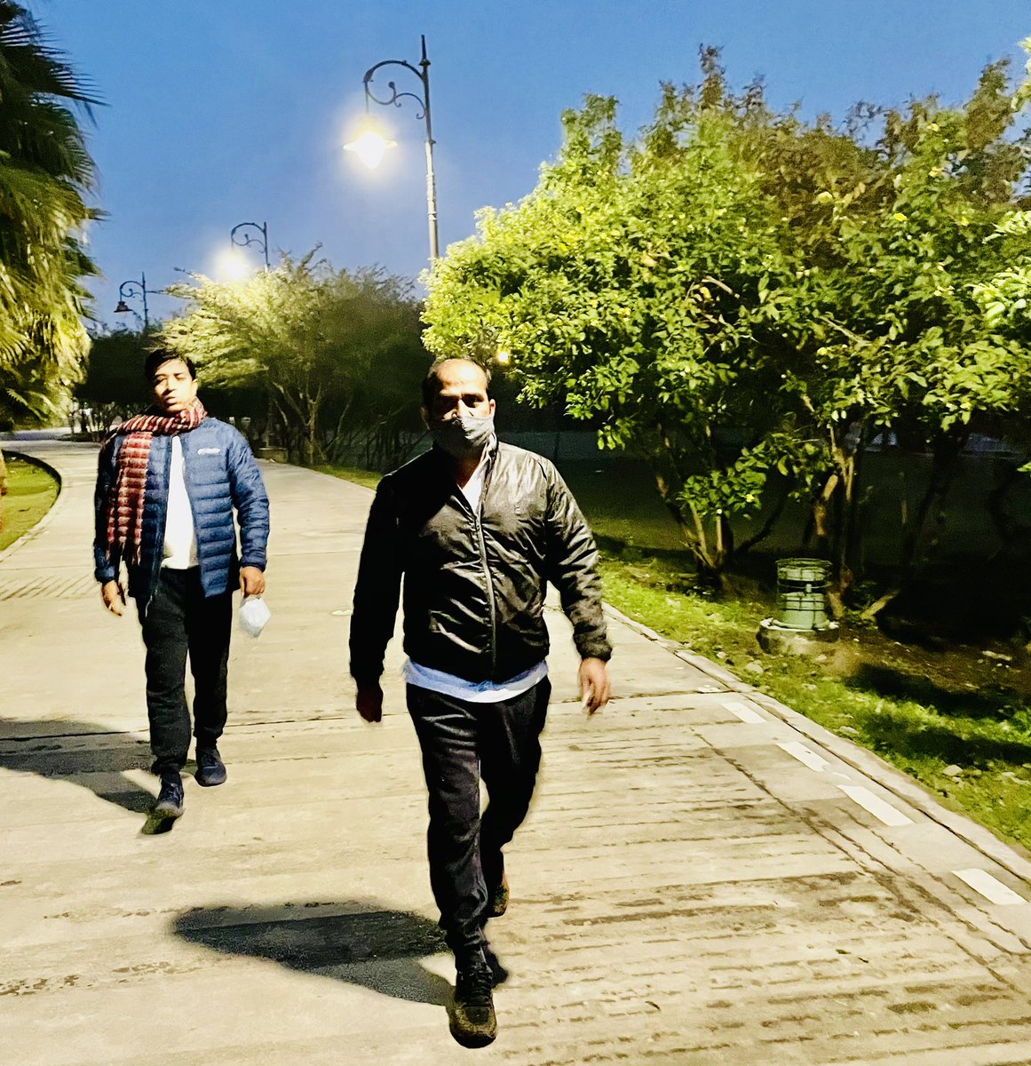 satyakumar_y's tweet photo. An evening walk in Lucknow along with @sanjayyadavbjp Ji. https://t.co/MfO3K6ZgMP