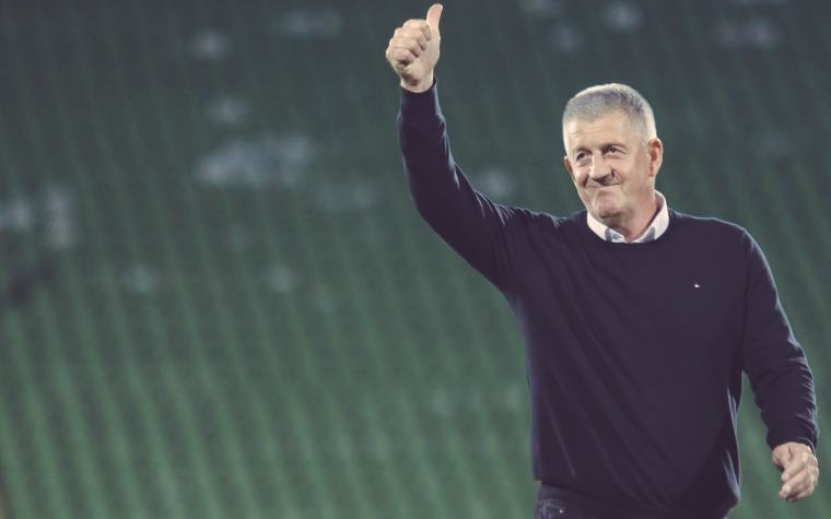 pl_bih's tweet photo. ⚠️POTVRĐENO⚠️ Husref Musemić je novi trener FK Tuzla City.
Musemić je sa tuzlanskim timom potpisao ugovor do ljeta 2023. godine.
Prvi čovjek Tuzlaka, Azmir Husić ističe da Musemić ima apsolutno povjerenje i slobodu da sastavi tim po želji.
#plbih #tuzlacity #musemic https://t.co/CICHAynhpY