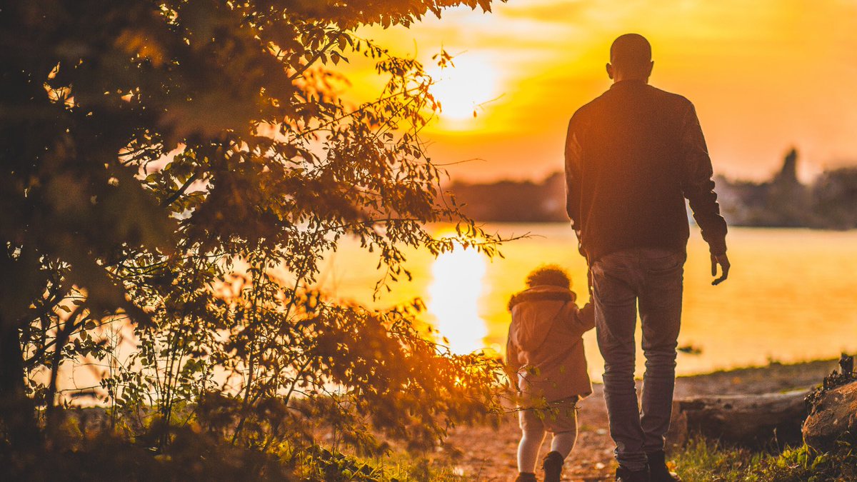 Presence Modern society is filled with distractions.You are distracted right now.Distractions are the devil.Vanquish them with focus.