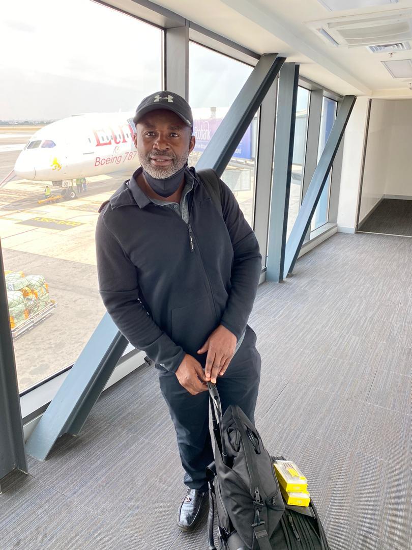 TembaMliswa's tweet image. Back after a lovely time in West Africa. We should visit each other as Africans and savour how beautiful our continent is. In Ghana, were I was, they have robust Covid testing procedures. You arrive&amp;amp; they test you; as you go to get your luggage they already have the results.