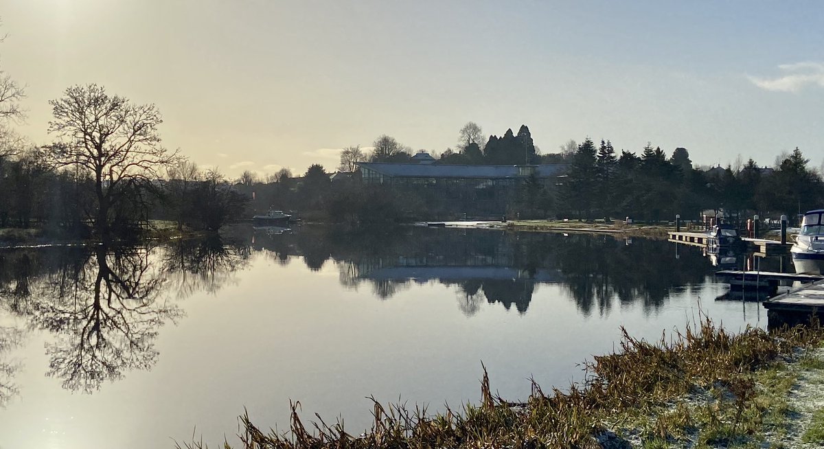 carlamccabe's tweet photo. Sending the world much needed serenity today all the way from Fermanagh!
Plus, making marking more pleasurable with a view like that on a frosty crisp day!โ๏ธ๐ #BlueSpaces #BenefitsOfWorkingFromHome https://t.co/aH6EoZPeYk