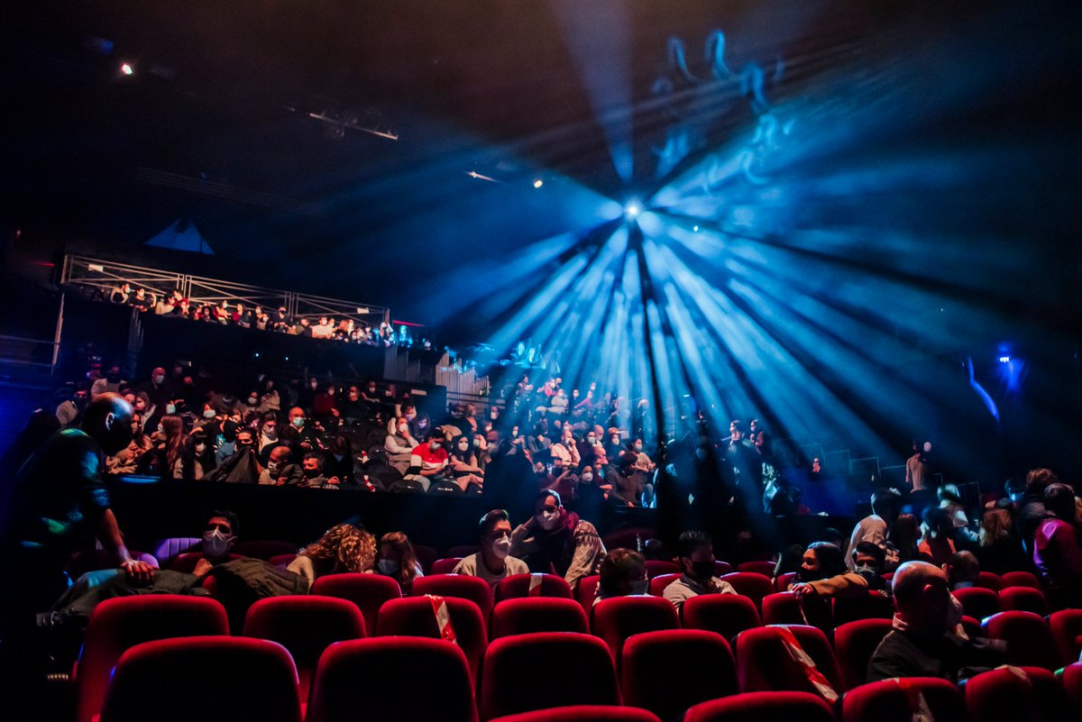 IFEMA's tweet photo. ¡Últimos días para disfrutar del musical #FiebreHamilton!

📍 Ven a vivir una gran experiencia los días 7 y 8 de enero en el @espacio_raro de IFEMA. 

🎟️ https://t.co/uO3iTNCrp1

#SeguimosSiendoNosotros | #IFEMAespacioSeguro https://t.co/622wViYAQp