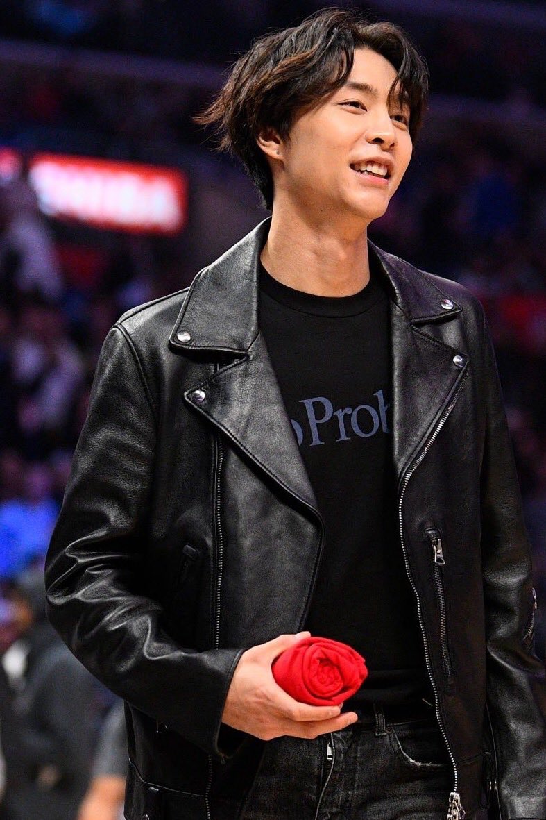 Halo semuanya, mutual gua.
Gua izin leave ya. Trimakasih banyak dah mau nampung🙏🏻
Maafin ya kalo gua ada kesalahan yang nyakitin hati kalian.
Semoga kalian baik2 terus. Sehat selalu pokonya.
See you when i see you. Stay safe semuanya. 
Yang mau unfoll silahkan ya