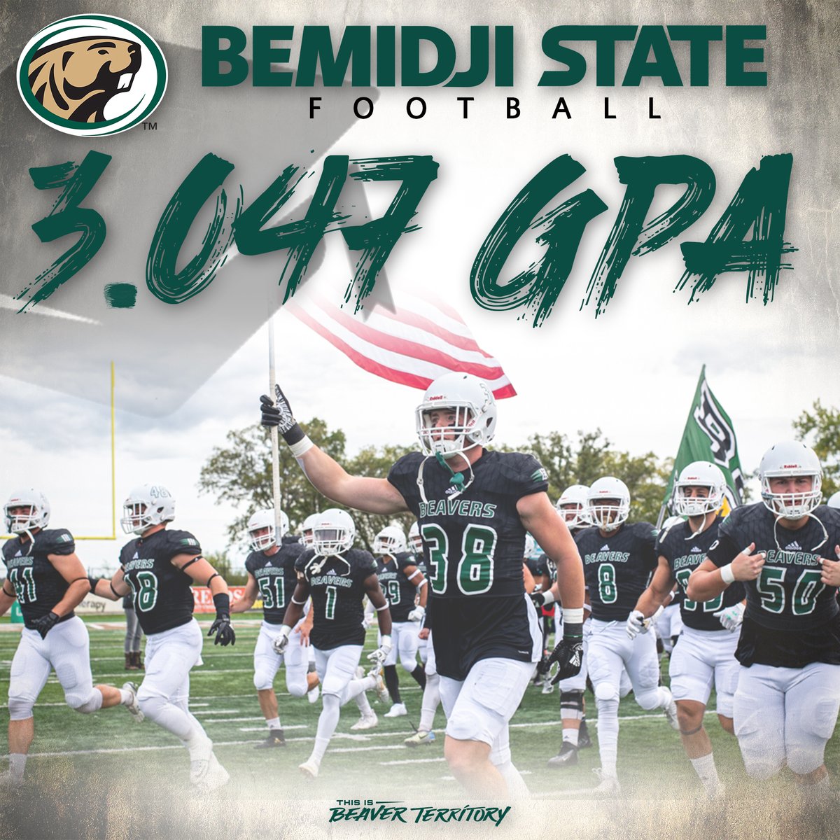 #BeaverTerritory Football exited the Fall semester with a 3.047 GPA

Keep working in the books! (And Zoom calls)

#GrindTheAxe