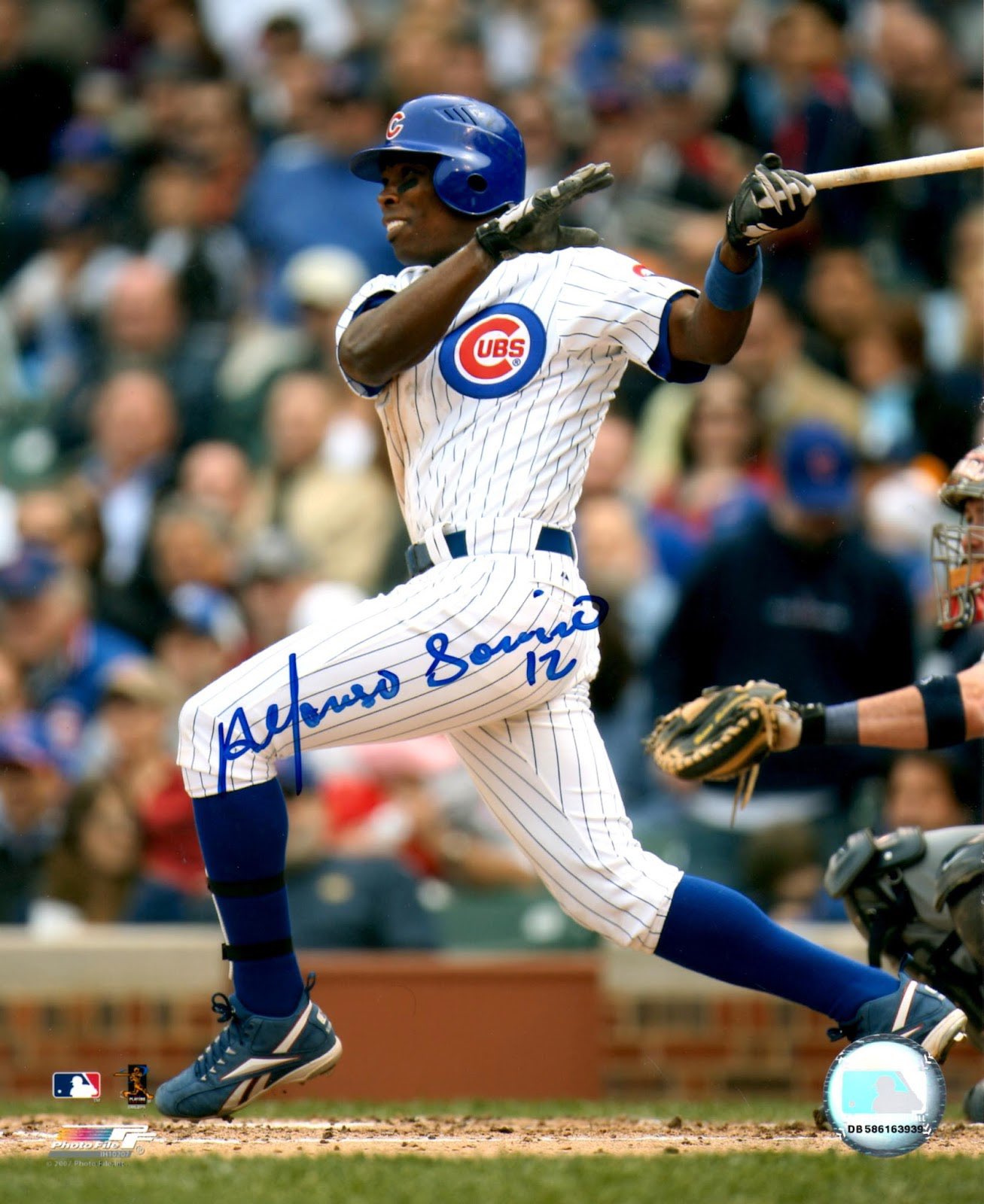 Happy birthday to Alfonso Soriano!

Smile widely and swing a big stick. 