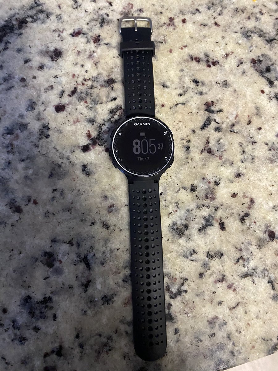 Hey @F3LexSC anyone in the market or know someone wanting a garmin watch?  Selling my 230. I have upgraded make me an offer. #watchsale