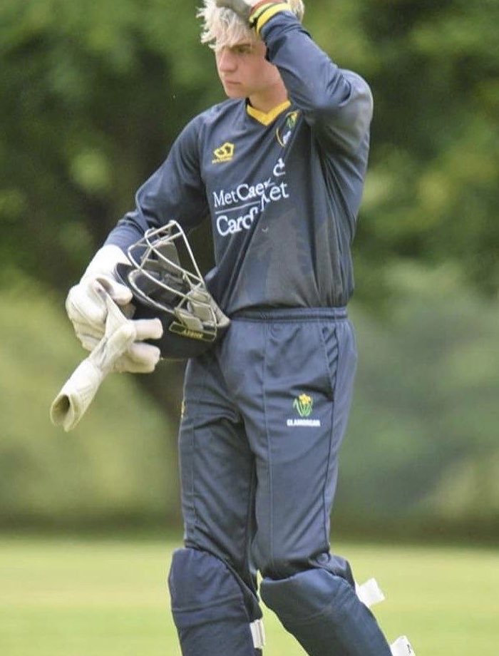 jimmythedeep's tweet photo. Happy 17th Birthday @AlexQuidge12 have a great day 🥳 https://t.co/rNrzRNMSWo