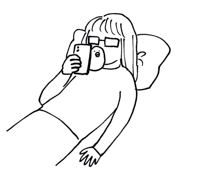 ツイッターしてる時にインコ外に出してると大体こう 