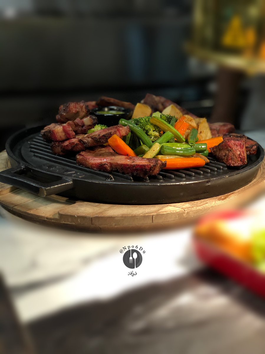 ﮼ذواقه tweet media