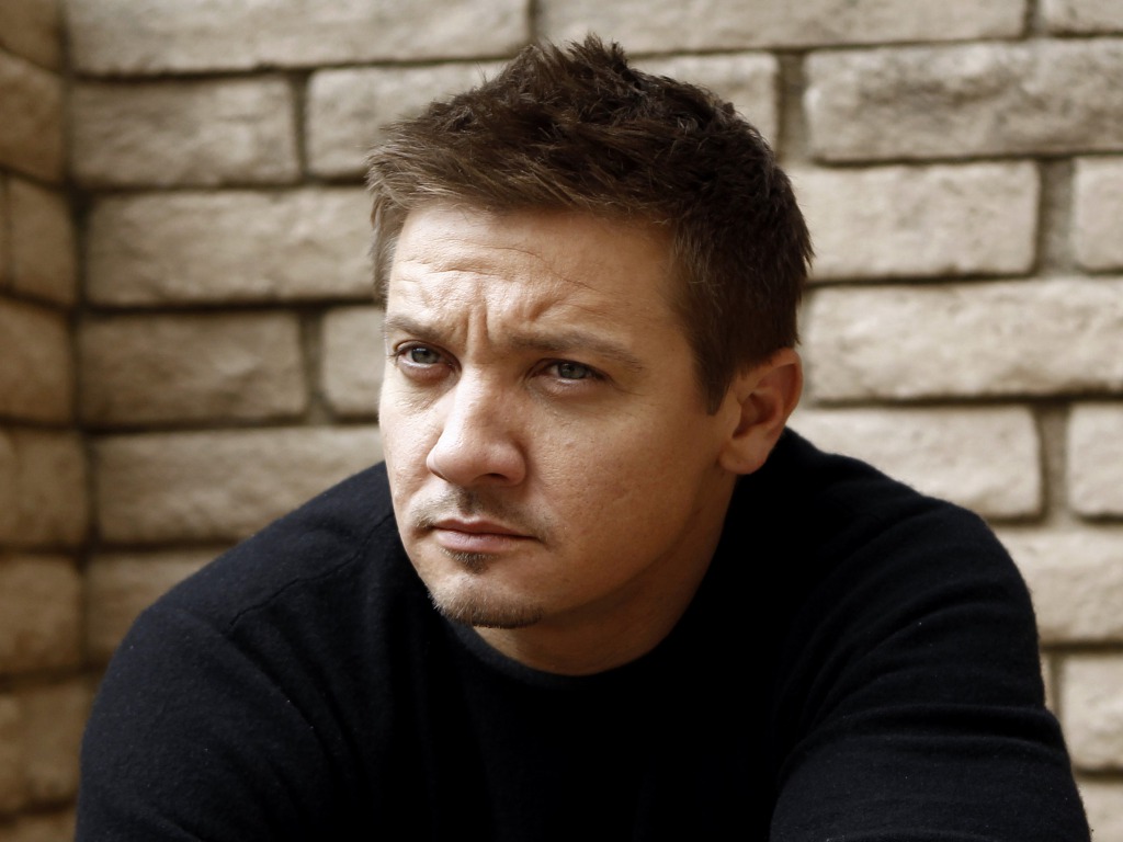 Happy 50th Birthday to 
JEREMY RENNER 
