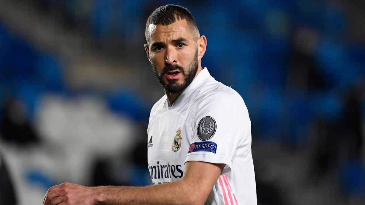 France24_en's tweet photo. Real Madrid star Benzema to face trial for attempted blackmail in sex tape case https://t.co/opDTxFMwkF https://t.co/BcjKhrwpNg
