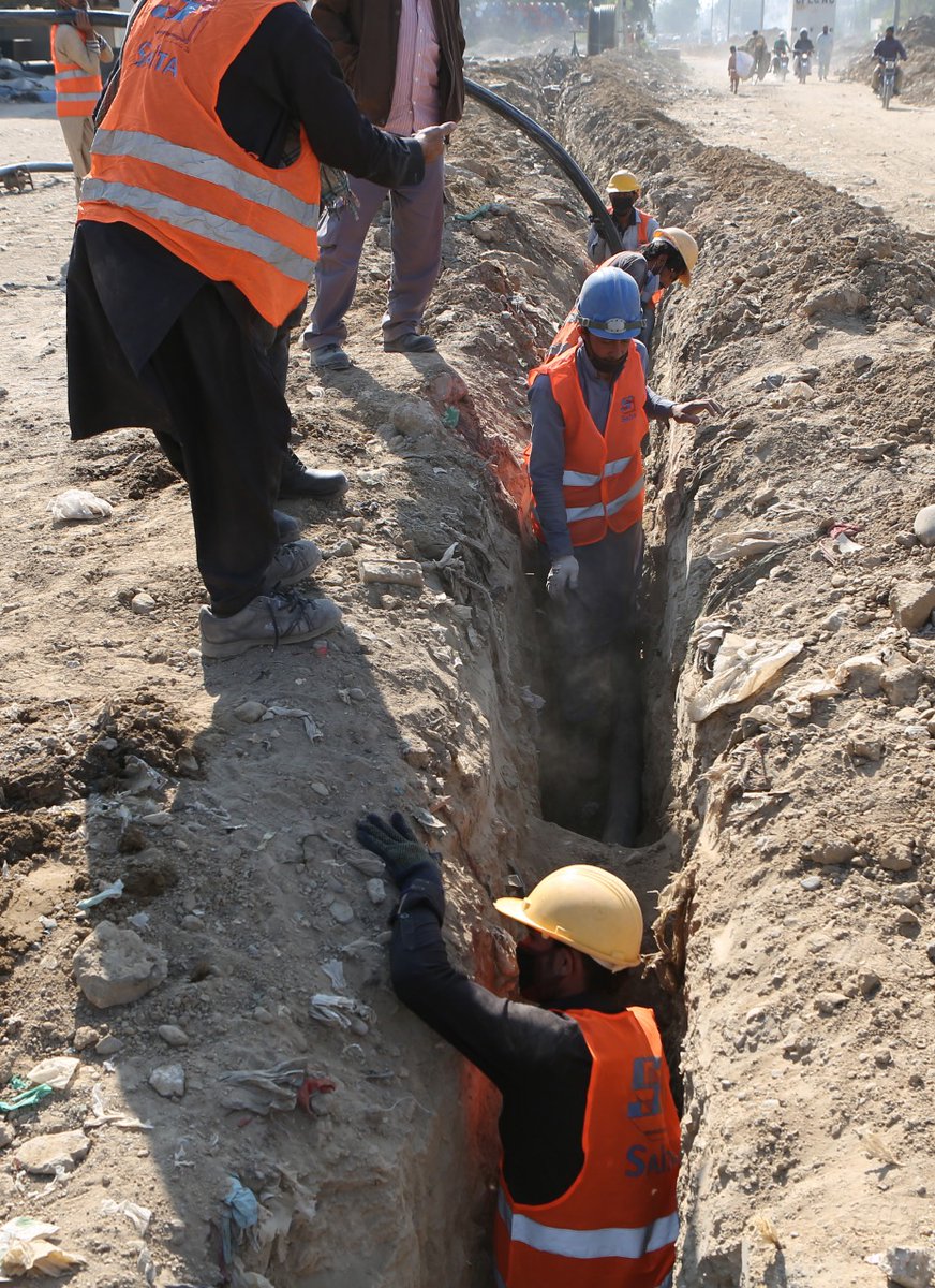 KElectricPk's tweet photo. Work has begun on an investment plan of PKR 9.5 bn for rain mitigation measures which aims to mitigate disruptions ahead of Monsoon.
This amount is over and above PKR 24.4 bn already allocated for upgradation of the distribution network in 2021.
#KarachiRain #HumAapHain https://t.co/6DXyKGL25d