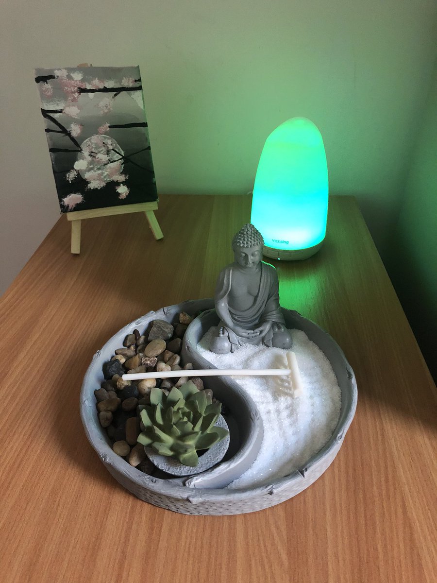 Set up the relaxation station for staff to have a chill for 5 minutes #sensory #aromadiffuser #zengarden #staffwellness