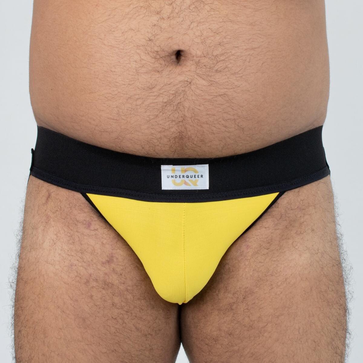 underqueerbr's tweet photo. Ela é amarela, mas pode ser mostarda, abacaxi, ouro... ela é linda!
O preço dela? De banana (não inflacionada)! R$ 40,00 + frete (calcule através do site, link na bio)
#underqueer #underqueerbr #jockstrap #jockstrapbrasil #jocks #cueca #cuecabox #cuecaboxer #gaycouple #gaybears https://t.co/BxUrBmtKH8