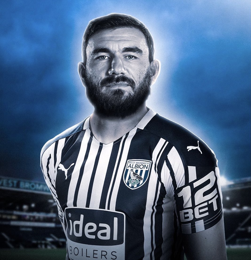 HammerMassive's tweet photo. BREAKING!
A deal to sell @robsnodgrass7 to @WBA for nominal fee (Free transfer!) has now been agreed, pending medical today and final paperwork. It will be a permanent deal and #Snoddy will signing an 18 month deal.
#WestHam #COYI โ https://t.co/Tw6hieC2MT