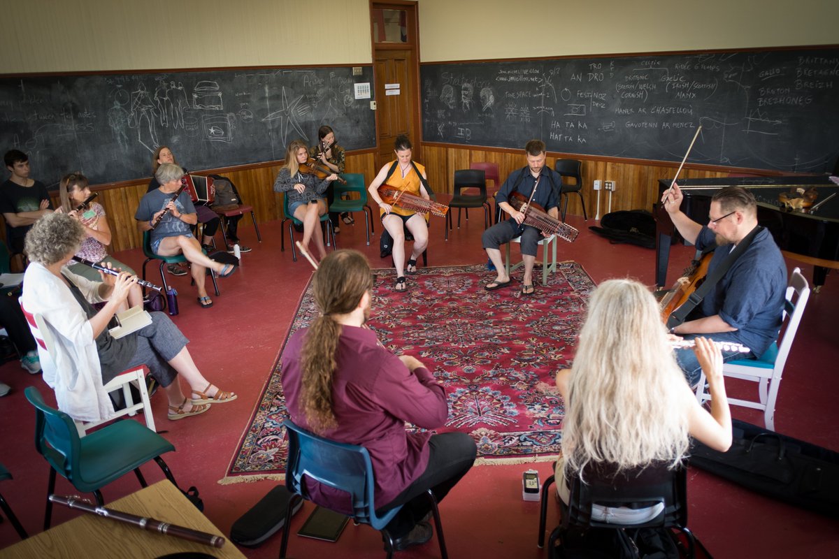 TBT to Boxwood 2016! 🎶

We may not be able to play music in person this year, but did you know that we are offering online workshops on our Patreon page? Visit patreon.com/boxwood to learn more!

#boxwoodfestivals #music #musicfestival #musicworkshop #ThrowbackThursday
