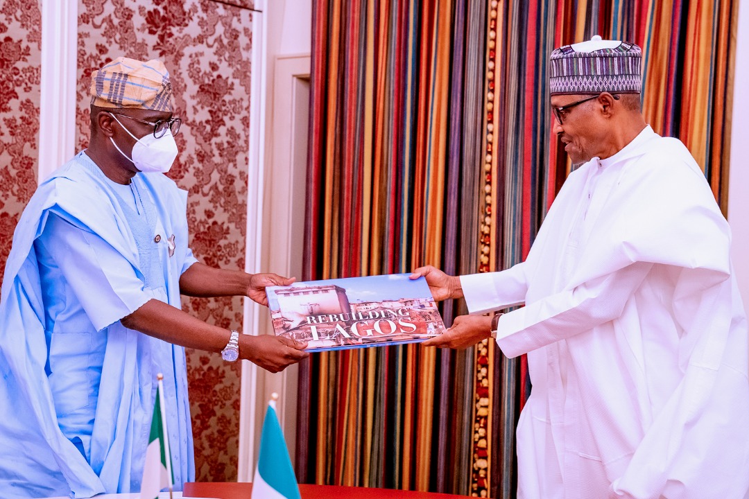 officialCPS_Lag's tweet photo. President @MBuhari today received Governor @jidesanwoolu at the presidential villa Abuja. Details later...
#ForAGreaterLagos https://t.co/kwR34zIHSz
