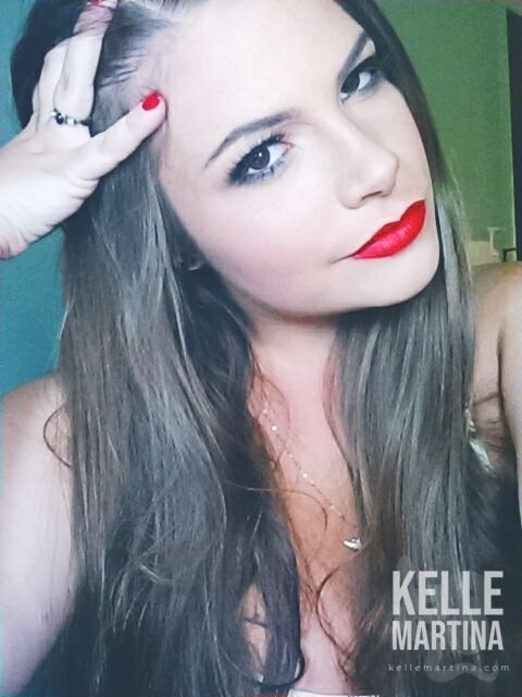 I know one hypnosub who is about to be triggered by this red lipstick...  #erotichypnosis https://t.<a href="/tag/erotichypnosis"class="tags"><span>#erotichypnosis</span></a>