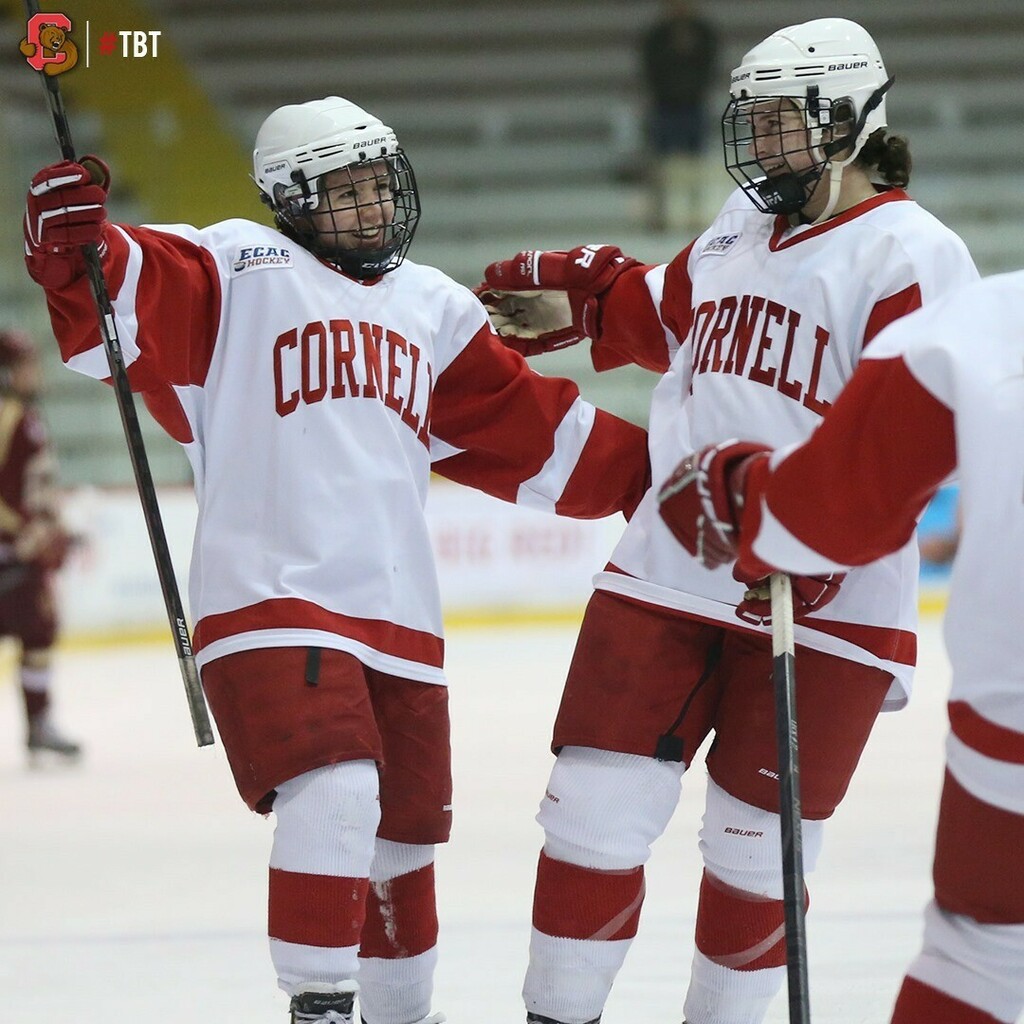 WIH: Checkout this awesome gallery of #ThrowbackThursday images of the Cornell women’s ice hockey team competing against Boston College on Nov. 29, 2013! The Big Red defeated the #7-ranked Eagles, 2-0! #TBT #YellCornell
GALLERY: https://t.co/WHiK7TllSZ https://t.co/GtK45m2azI