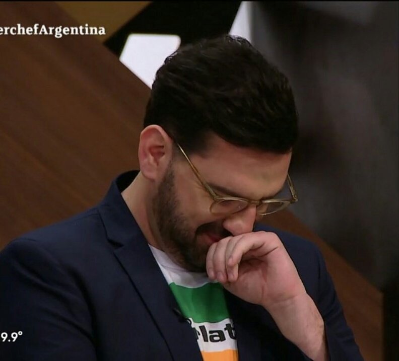 Aquarianadearg's tweet photo. Todos alarmados por los términos y condiciones de WhatsApp cuando en realidad nos vienen espiando hace años 

#BuenMiercoles gente!
#WhatsApp https://t.co/1OLn03Kh59
